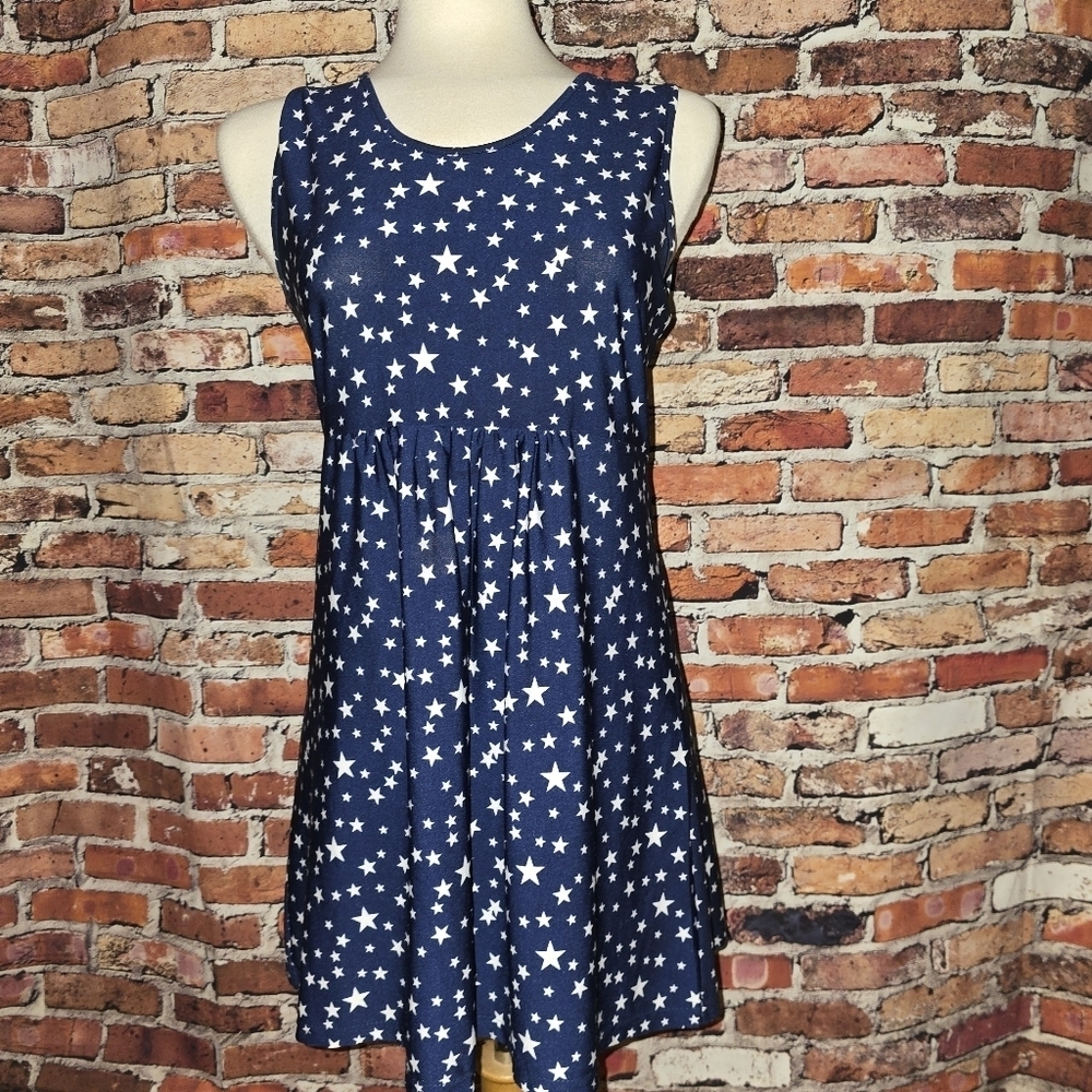 Simply Aster Sleevelss Minidress With Stars Size Medium